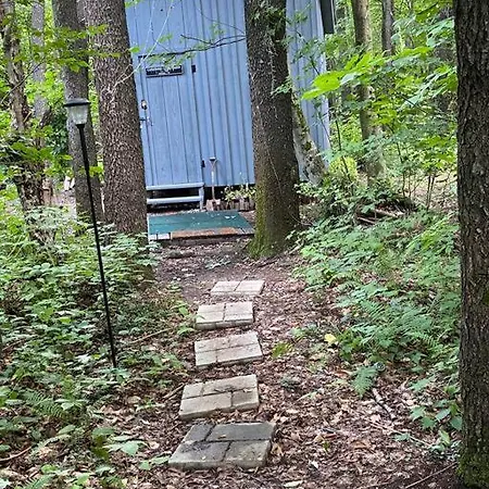 Angie'S Country Cabins Non Electric Rustic Cabins In The Woods You Provide The Linens Self Check In Access To Hot Shared Hot Tub